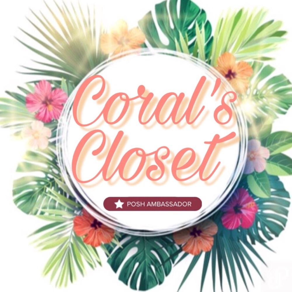 Coral’s Closet 🌿 - Picture 6 of 14